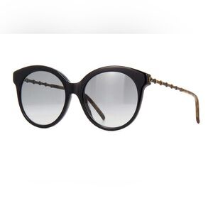 GUCCI GG0653S
Black and Antique Gold
Round
Lens Grey Gradient
Lightly worn